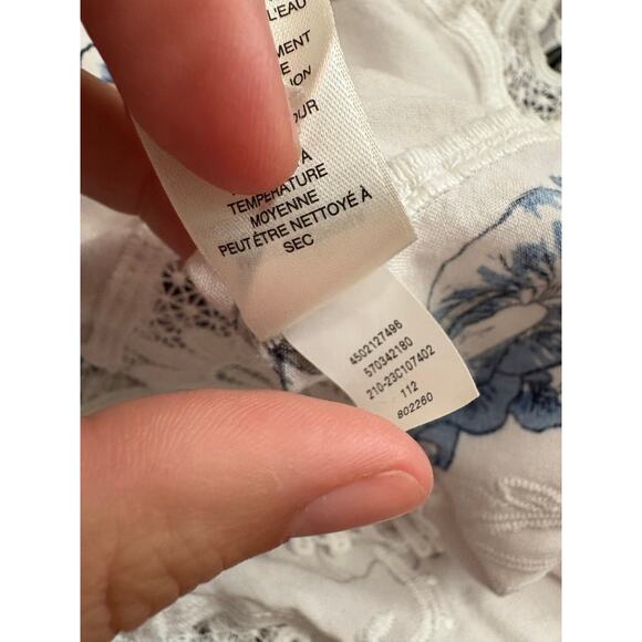 Chico's Embroidered Floral White Knit Lace Top Size 1 US - Picture 7 of 8